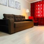 Апартаменты (Апартаменты с 2 спальнями), Apartment on Ordzhonikidze 84 Red