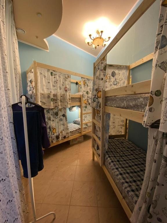 Номер (Кровать в общем номере для мужчин с 4 кроватями) хостела ГородЪ, Пятигорск