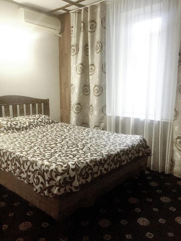 Двухместный (Стандартный двухместный номер с 1 кроватью) отеля На Левадинском, Пятигорск