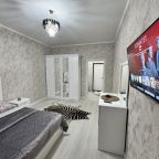 Трёхместный и более (Трехместный люкс), Апартаменты На Луначарского 13
