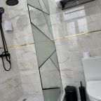 Люкс (Однокомнатный люкс с балконом и с кухней), Гостиница СУЛТАН Люкс