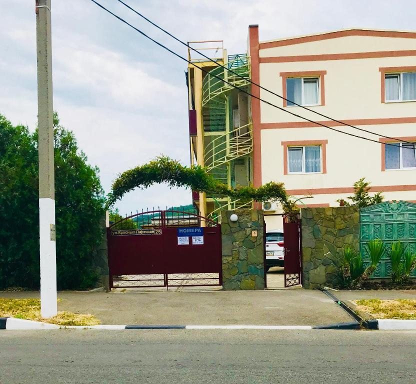 Гостиница Лукоморье, Архипо-Осиповка