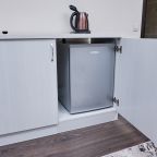 Двухместный (Делюкс с 1 кроватью (для 2 взрослых и 1 ребенка)), Гостиница На прудах