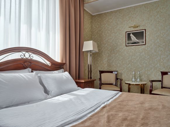 Фотография номера гостиницы Лазурный Берег