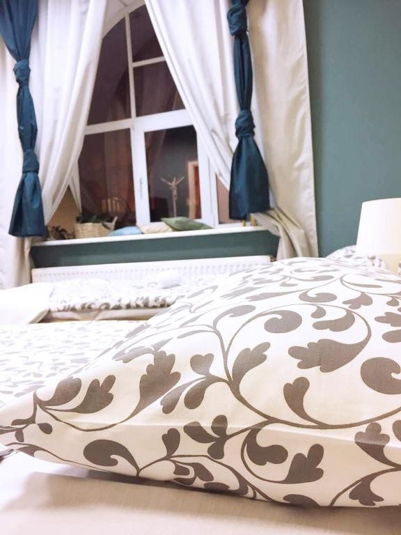 Четырехместный Мужской (Кровать в общем номере для мужчин с 4 кроватями) хостела LikeHome, Санкт-Петербург