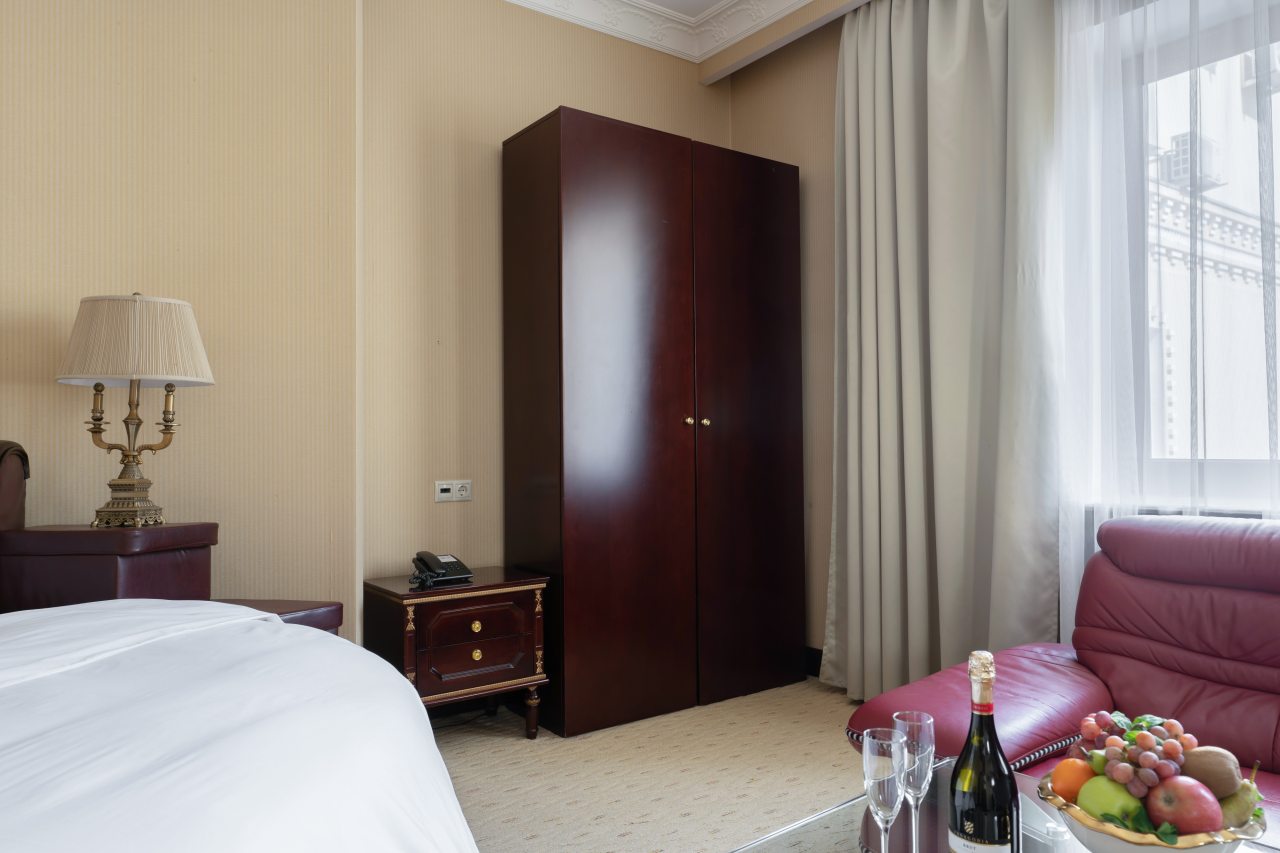 Двухместный (Бизнес с двуспальной кроватью), Бутик-Отель The Rooms Boutique Hotel