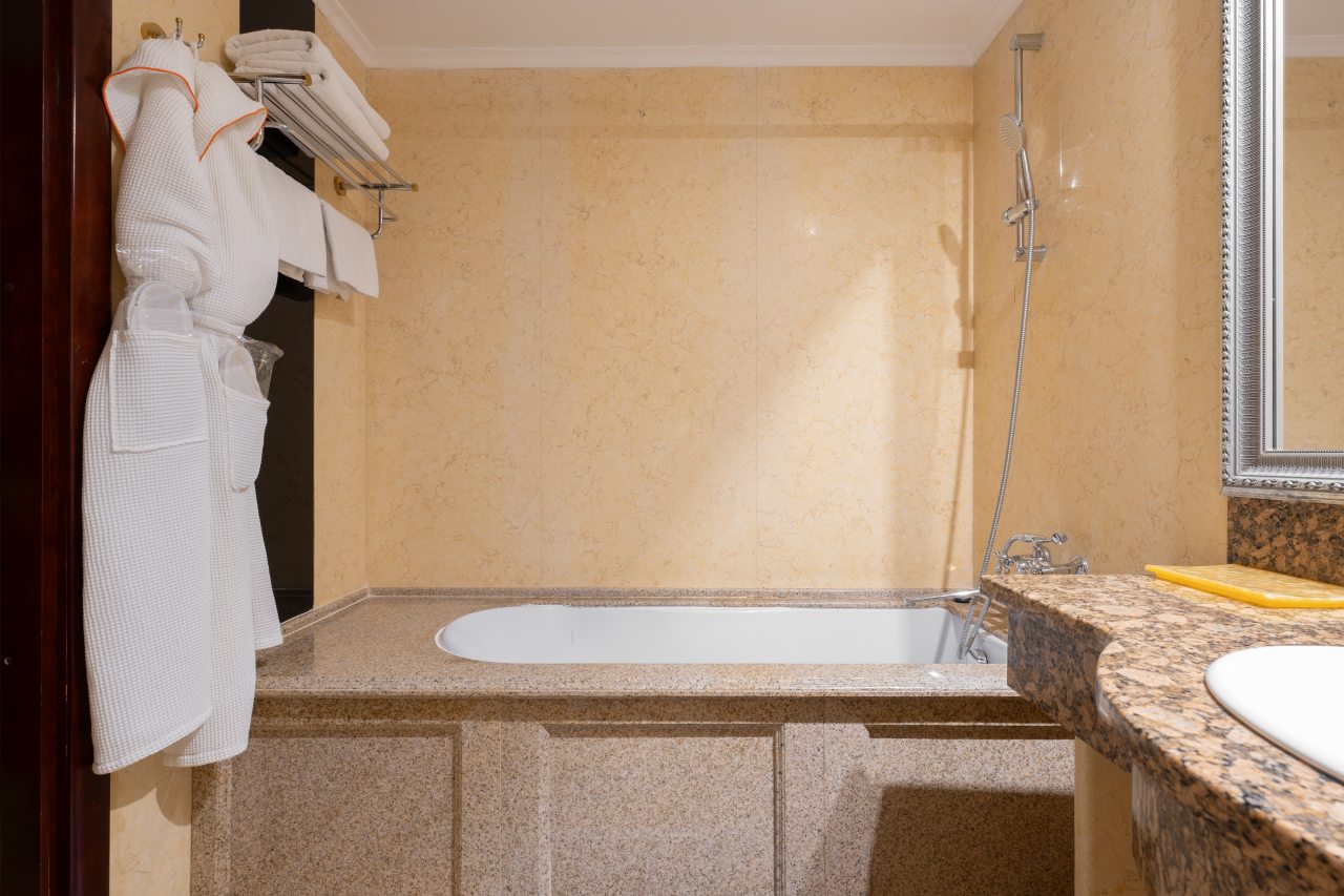 Двухместный (Бизнес с двуспальной кроватью), Бутик-Отель The Rooms Boutique Hotel