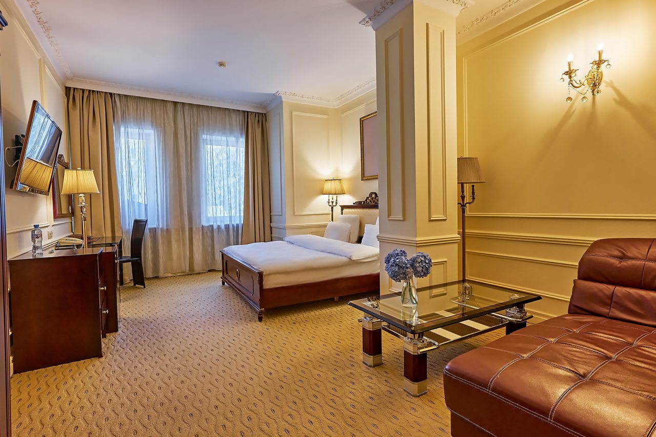 De Luxe (С двуспальной кроватью), Бутик-Отель The Rooms Boutique Hotel