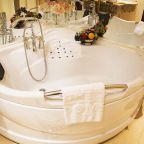 De Luxe (С двуспальной кроватью), Бутик-Отель The Rooms Boutique Hotel