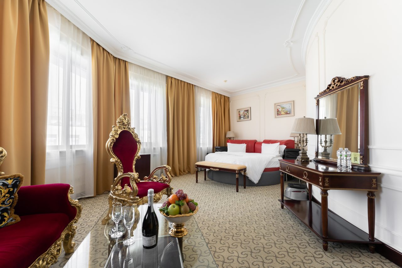 De Luxe (С двуспальной кроватью), Бутик-Отель The Rooms Boutique Hotel