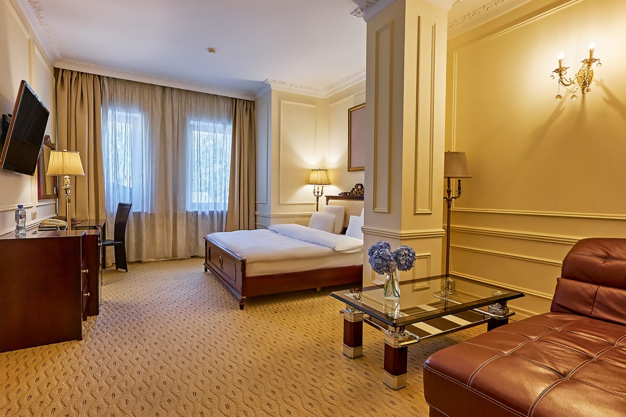 De Luxe (С двуспальной кроватью), Бутик-Отель The Rooms Boutique Hotel