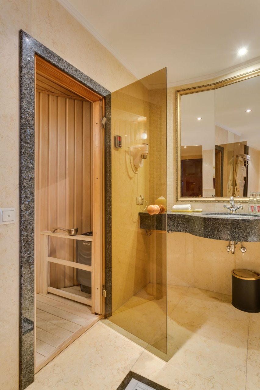 Люкс (С двуспальной кроватью с сауной), Бутик-Отель The Rooms Boutique Hotel