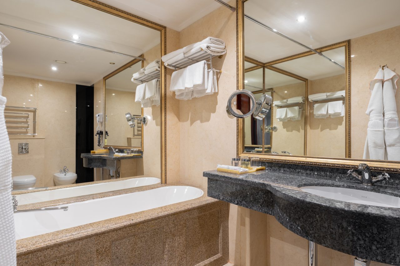 Апартаменты (Семейные двухкомнатные), Бутик-Отель The Rooms Boutique Hotel