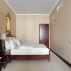 Апартаменты (Семейные двухкомнатные), Бутик-Отель The Rooms Boutique Hotel