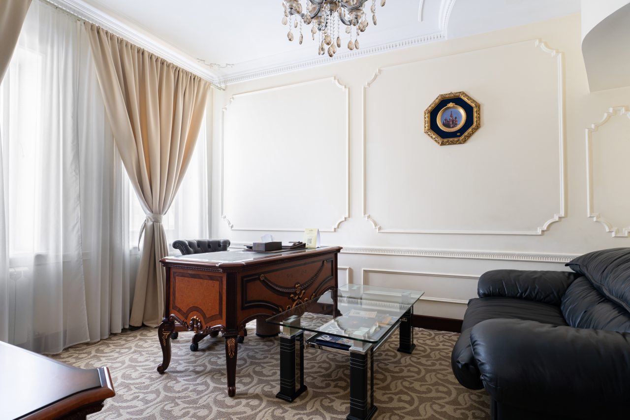 Люкс (С двуспальной кроватью), Бутик-Отель The Rooms Boutique Hotel