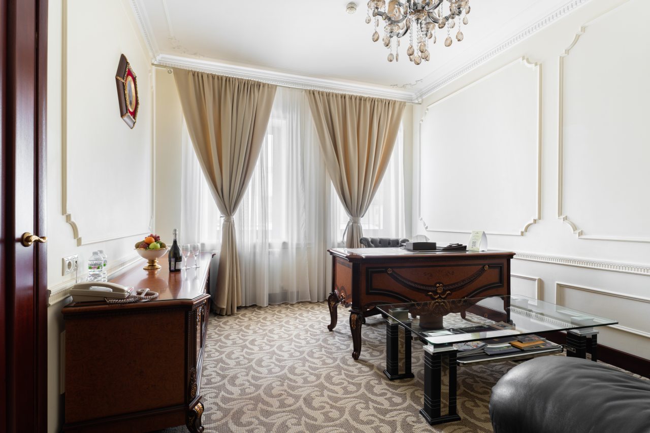 Люкс (С двуспальной кроватью), Бутик-Отель The Rooms Boutique Hotel