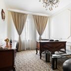 Люкс (С двуспальной кроватью), Бутик-Отель The Rooms Boutique Hotel