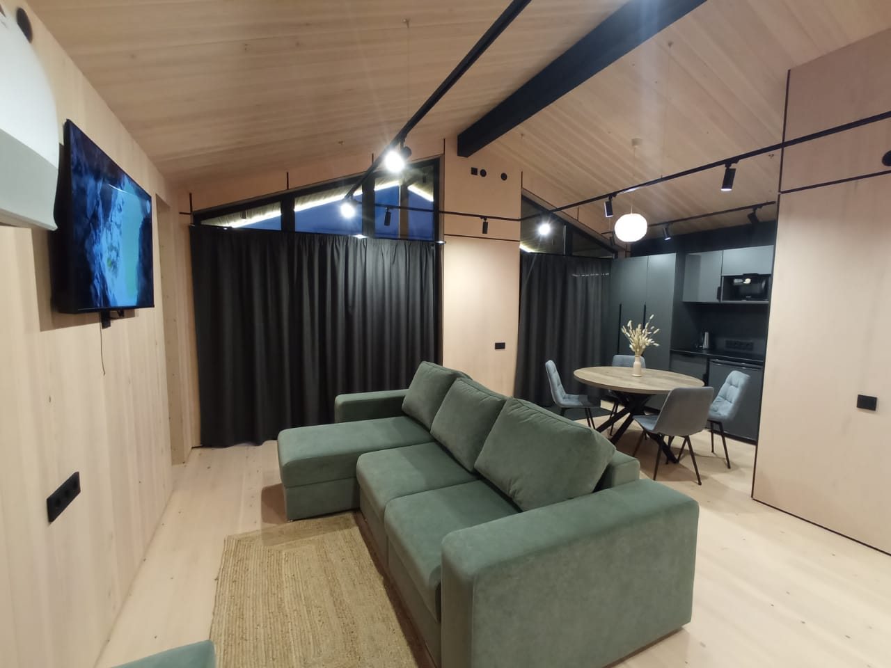 Дом (Двухкомнатное семейное шале с террасой), Шале Home-Olkhon