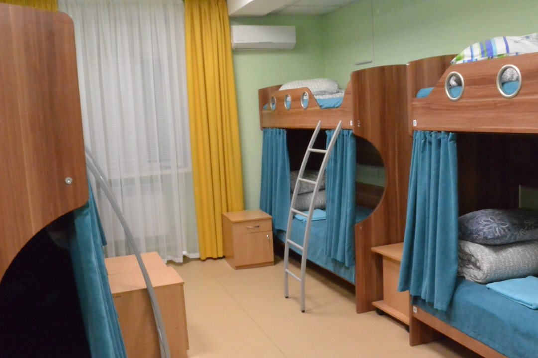 Восьмиместный (Кровать в общем номере) хостела Волна при ЦСП, Казань