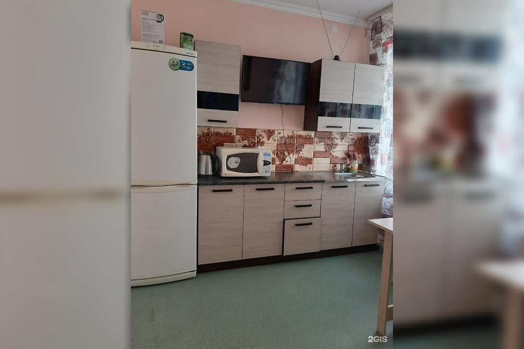 Десятиместный (Кровать в 10-местном общем мужском номере), Хостел Gorny