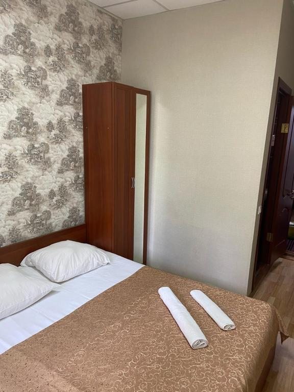 Двухместный (Стандартный двухместный номер с 1 кроватью) отеля Камин, Ижевск