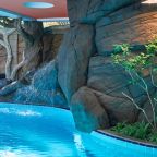 Открытый плавательный бассейн, Гостевой дом Deesa-hotel