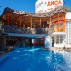 Открытый плавательный бассейн, Гостевой дом Deesa-hotel