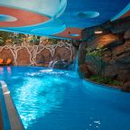 Открытый плавательный бассейн, Гостевой дом Deesa-hotel