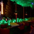 Бар у бассейна, Гостевой дом Deesa-hotel