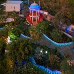 Вид на сад из номеров Делюкс, Гостевой дом Deesa-hotel