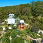 Вид на сад из номеров Делюкс, Гостевой дом Deesa-hotel