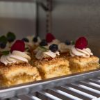 Буфет, подходящий для детей, Гостевой дом Deesa-hotel