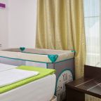 Детская кровать (0-1 год), Гостевой дом Deesa-hotel