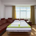 Апартаменты (Пентхауз), Гостевой дом Deesa-hotel