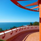 Апартаменты (Пентхауз), Гостевой дом Deesa-hotel