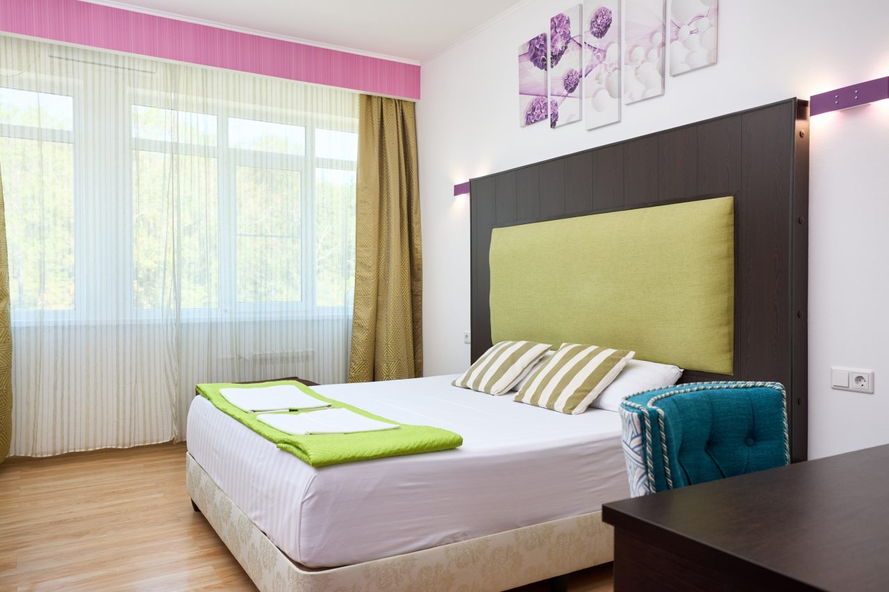 Апартаменты (Пентхауз), Гостиница Диса