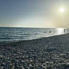 Галечный пляж, Гостевой дом Deesa-hotel