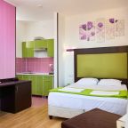 Двухместный (Семейный стандарт 2+ без балкона (2+ СТ ББ ТВ)), Гостевой дом Deesa-hotel