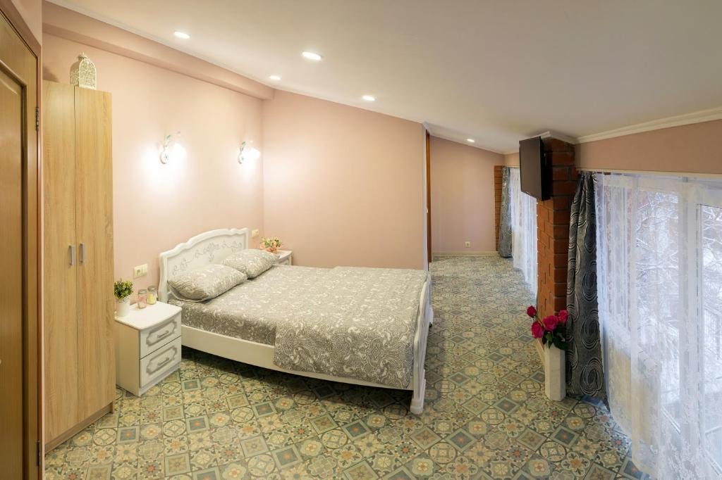 Двухместный (Двухместный номер с 1 кроватью - Мансарда) отеля Мини-отель Тверь-Центр
