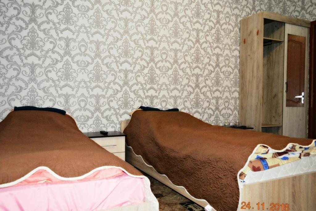 Двухместный (Двухместный номер Делюкс с 2 отдельными кроватями) хостела Теремок, Тула