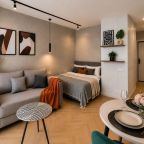 Апартаменты (Студии комфорт- класс), Kakaduhome на Шеронова 12