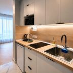 Апартаменты (Студии комфорт- класс), Kakaduhome на Шеронова 12