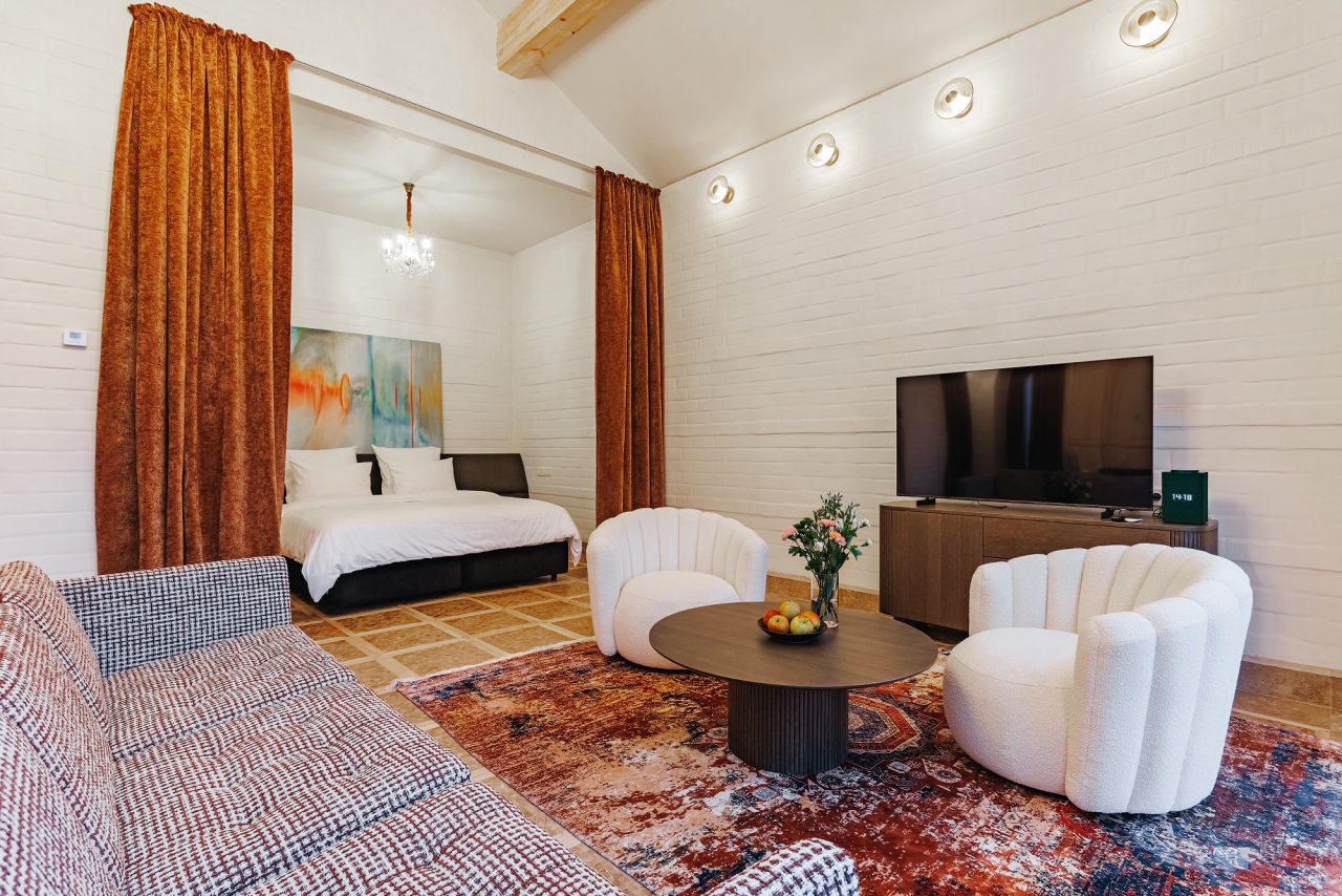 Люкс (Коттедж), Бутик-Отель Поле