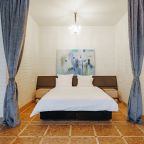 Люкс (Коттедж №12), Бутик-Отель Поле