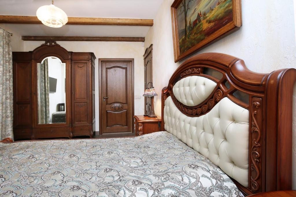 Двухместный (Двухместный номер Делюкс с 1 кроватью и ванной) гостевого дома Вилла Гретхен, Светлогорск