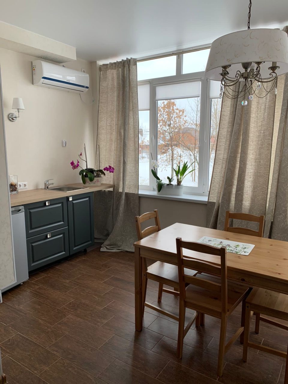 Люкс (С кроватью размера «king-size» и балконом), Гостевой дом Соната