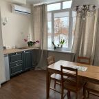 Люкс (С кроватью размера «king-size» и балконом), Гостевой дом Соната