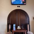 De Luxe (Просторный Люкс), Отель EGO