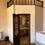 De Luxe (Просторный Люкс), Отель EGO