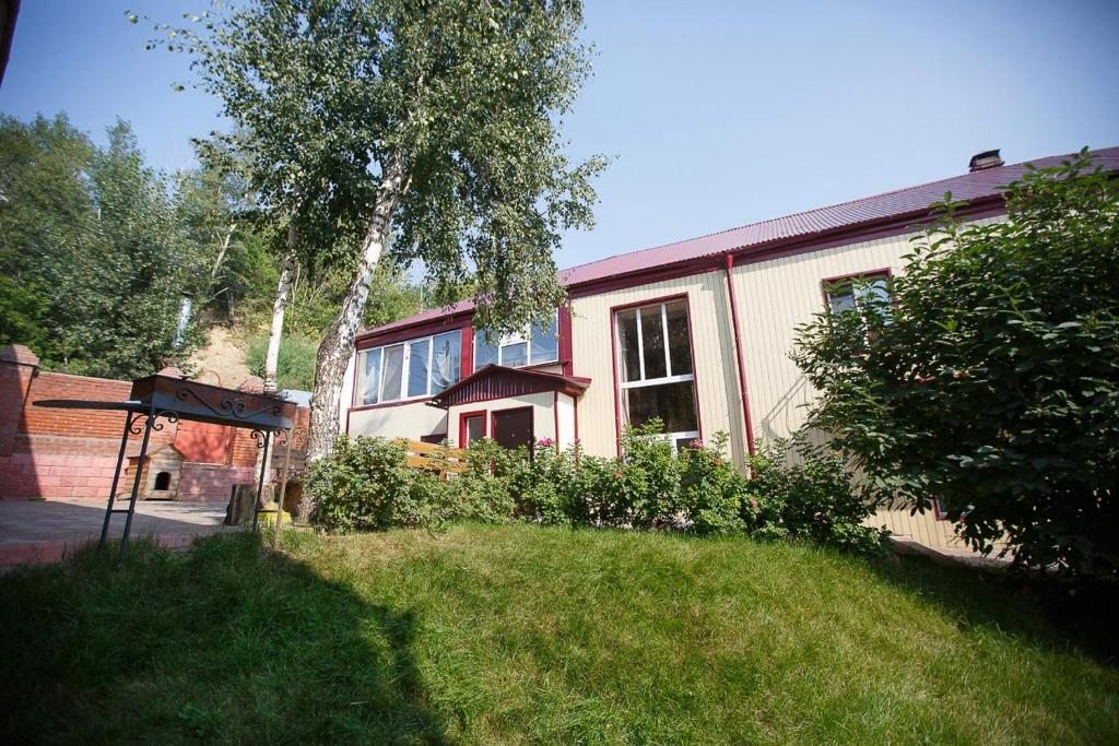 Номер (Дом для отпуска), Villa House